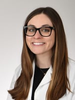 Caroline Nardi image