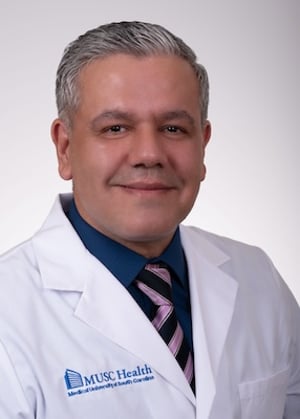 Mauricio Bastos Pereira image